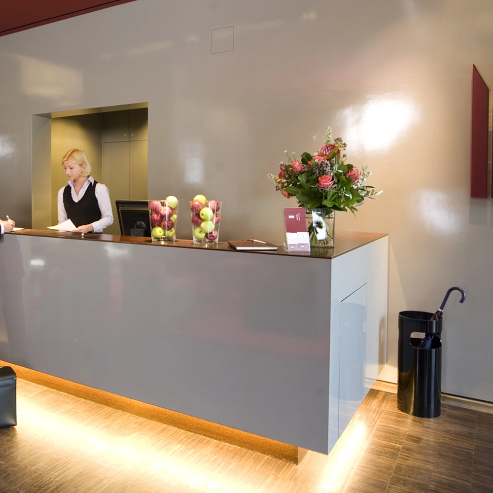 galerie-05-rezeption-empfang