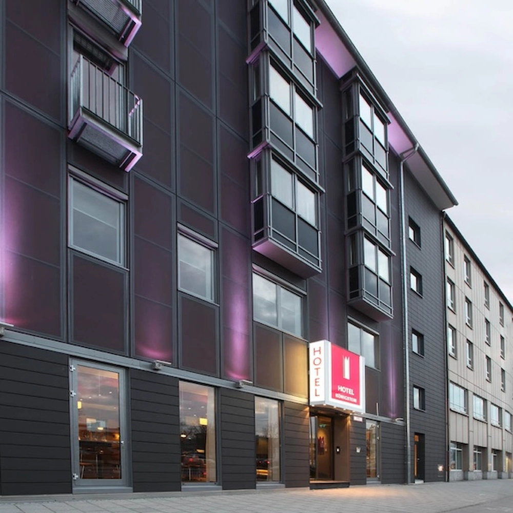 galerie-12-hotel-fassade